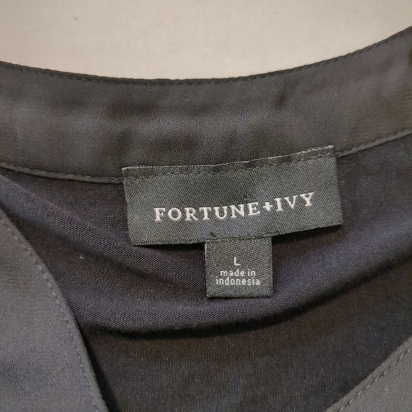 Fortune And Ivy Women's Helina Mixed Material Black Blouse NWT , Size L - Picture 8 of 9